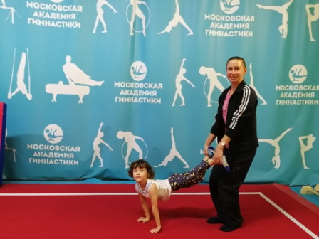 akrobatika-detskaya-devochki