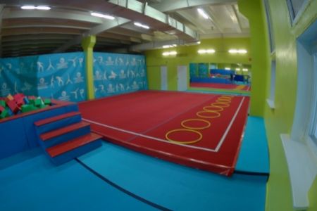 Гимнастический ковер для групповых занятий по гимнастике  на  ясеневой 26 (метро красногвардейская) и азовской 32 (метро чертановская)